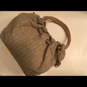 Michael Kors summer bag really cute